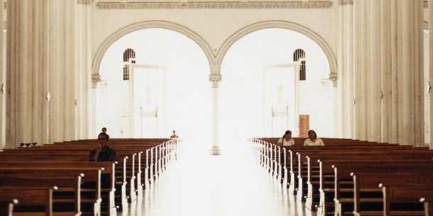 Un juez obliga a la iglesia a pagar el ibi en un pueblo de Ourense