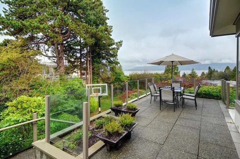 www.sothebysrealty.com_2013-1-2_15-47-43