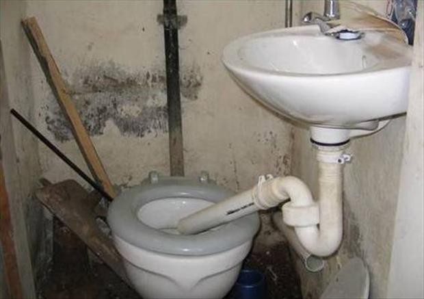 Las 13 mayores chapuzas vistas en un cuarto de baño (fotos)