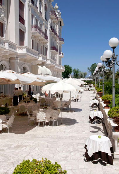 FireShot_Screen_Capture_010_-_Grand_Hotel_Rimini_albergo_5_stelle_lusso_riviera_romagnola_-_Phot