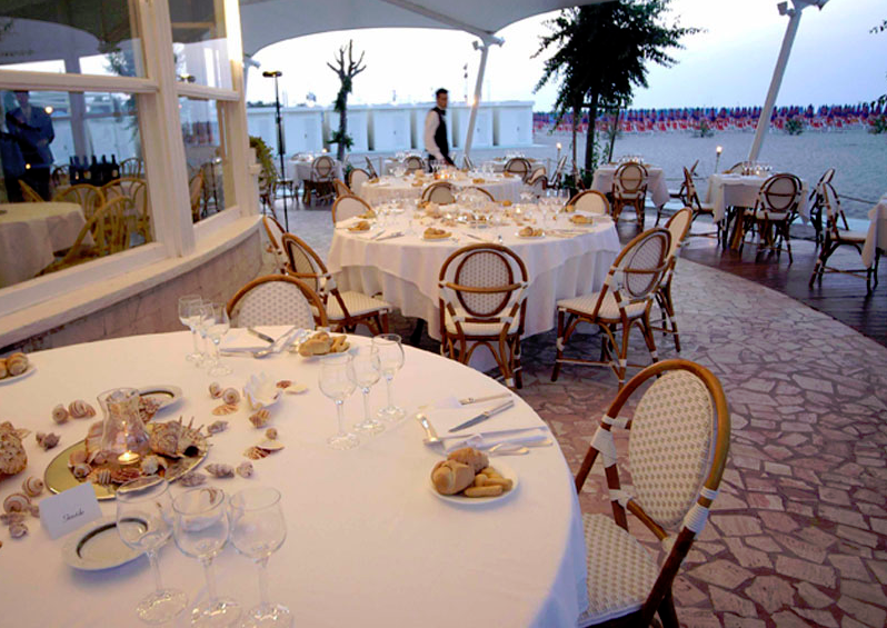 FireShot_Screen_Capture_081_-_Grand_Hotel_Rimini_albergo_5_stelle_lusso_riviera_romagnola_-_Phot