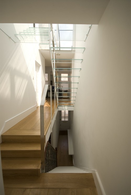 Decoración: escaleras de cristal, ¿Te atreves? (Fotos)