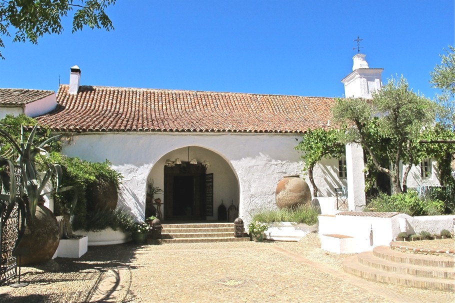 Luxury-Holiday-Resort-Peru-09_0