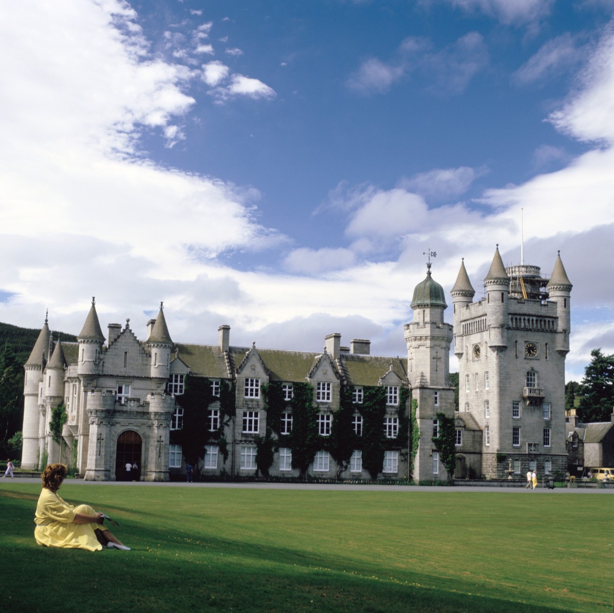 Casas y palacios de Isabel ll (fotos)