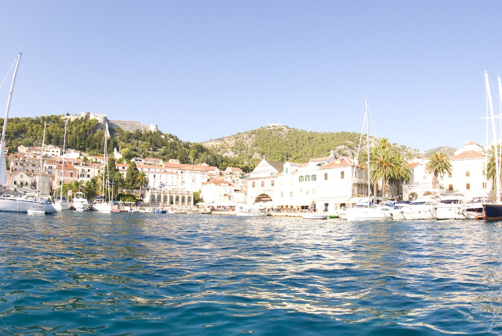 isla_hvar2
