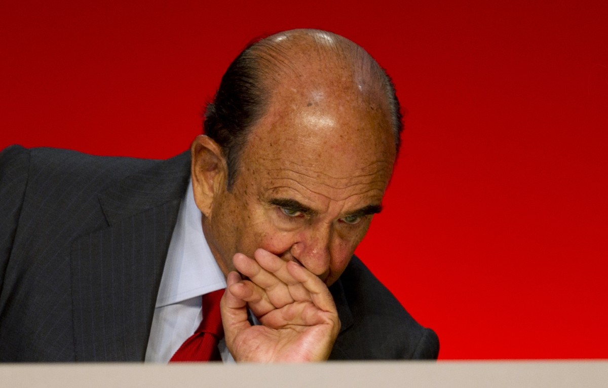 emilio botín, presidente de banco santander La macro venta de activos inmobiliarios de Banco Santander adelgaza sensiblemente