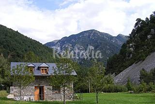 Las villas vacacionales con más encanto en la montaña y en la playa