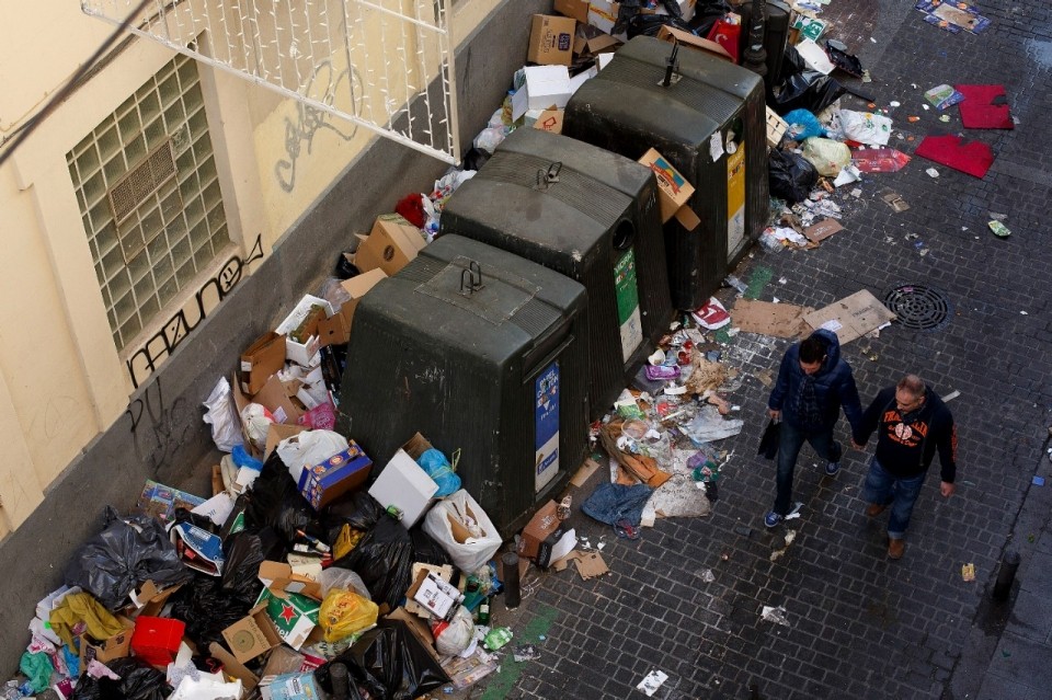7 fotos publicadas en medios extranjeros que hunden el prestigio de Madrid, la “capital mundial de los residuos”