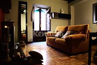 Los castillos de ‘Isabel’: los 7 palacios de Isabel la católica y los mejores alojamientos para visitarlos