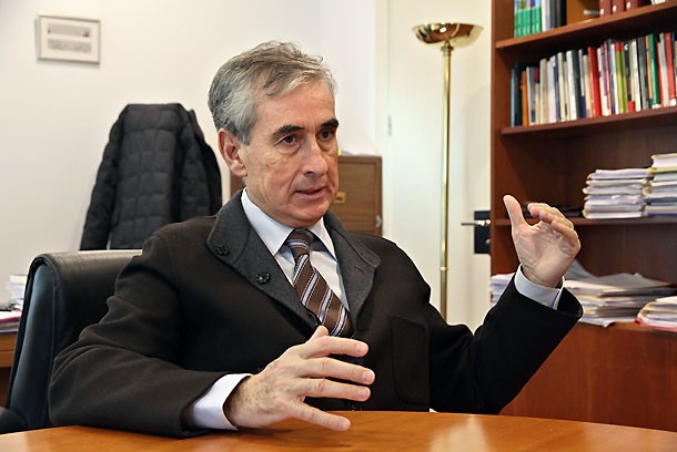 Ramón jáuregui: "a mis hijos les recomiendo que compren, la vivienda es un seguro de vida"