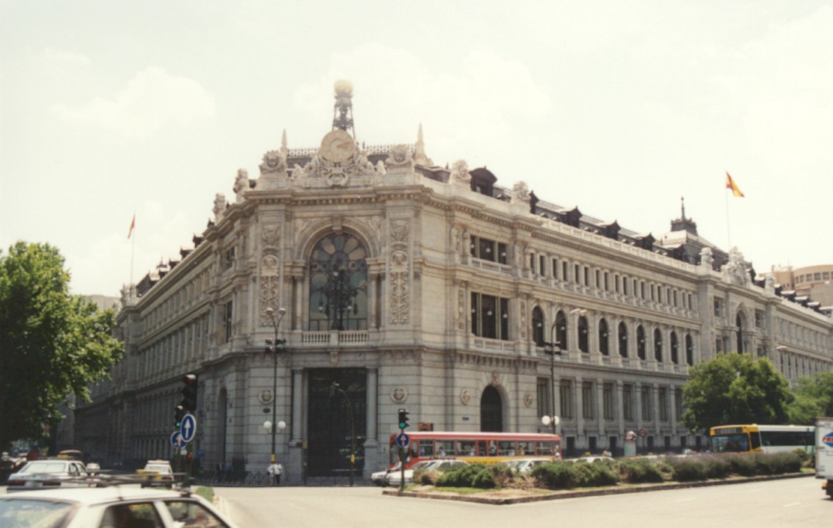 sede del banco de españa en madrid El banco de España establecerá revisiones de las cláusulas suelo