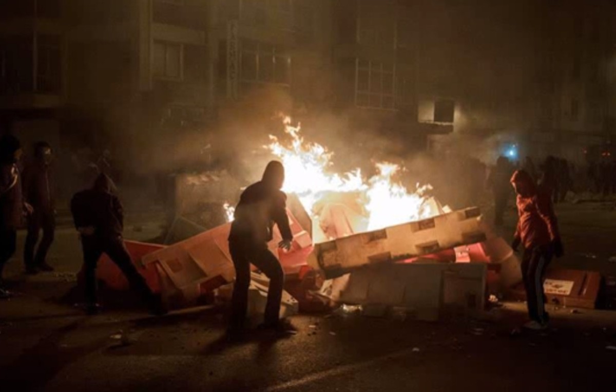 Razones de los disturbios en Burgos: 18.000 parados, 500 millones de deuda y quiere gastar 8 millones en una calle 