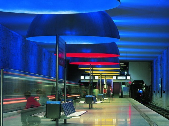 Westfriedhof-station-light-installation-by-Ingo-Maurer---Munich-Deutschland-_0