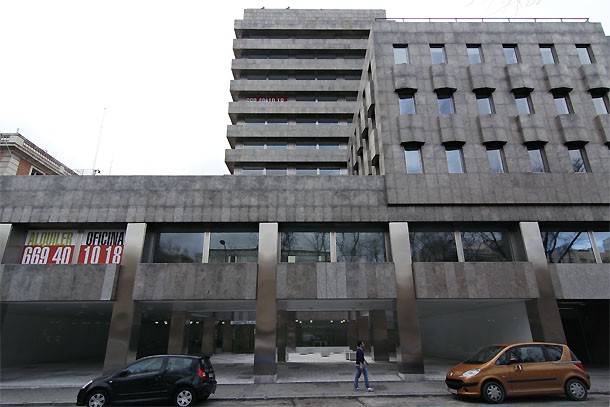 el edificios que será la nueva sede de s&p en madrid La agencia s&p se muda como inquilino al reformado edificio de castellana 7