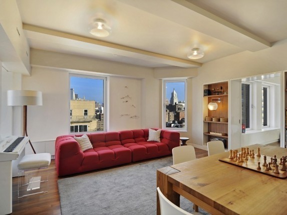 Keith-Richards-apt-den-58d853-573x430