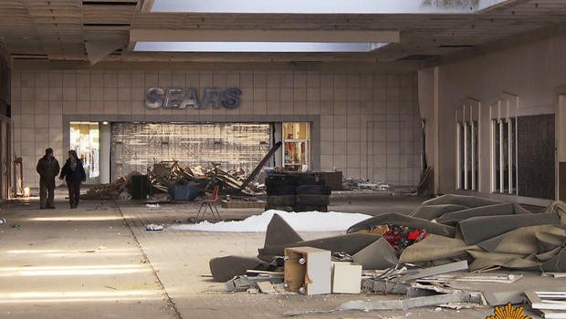 Muertos vivientes: así languidecen los centros comerciales abandonados de eeuu (fotos)