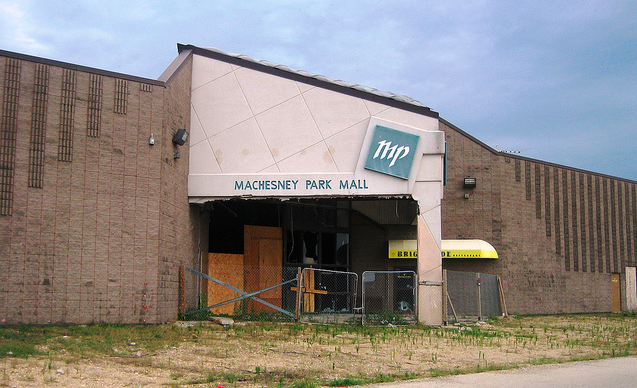 Muertos vivientes: así languidecen los centros comerciales abandonados de eeuu (fotos)