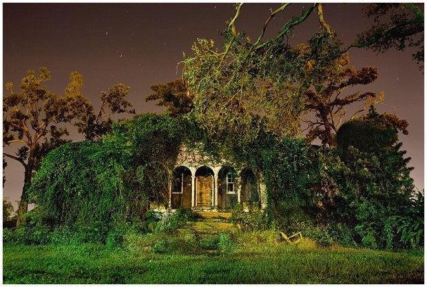 El terrorífico encanto de los paisajes nocturnos de la nueva orleans que dejó el huracán katrina 