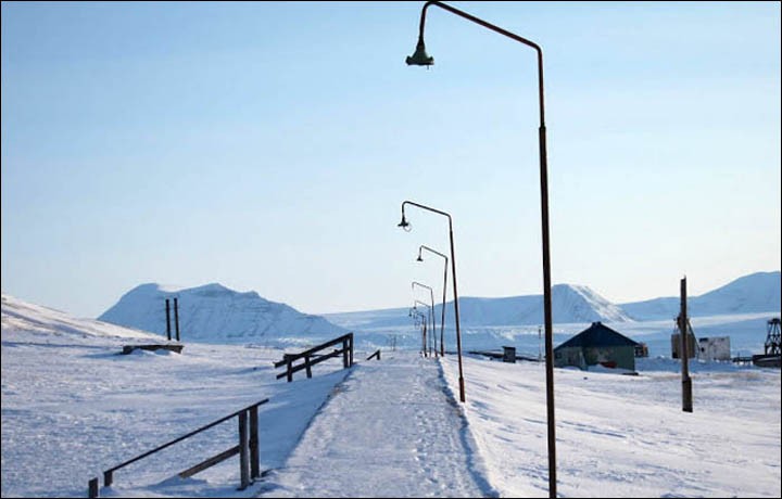 Pyramiden, el paraíso comunista que acabó congelado en el tiempo