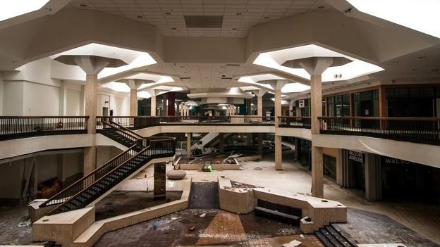 Muertos vivientes: así languidecen los centros comerciales abandonados de eeuu (fotos)