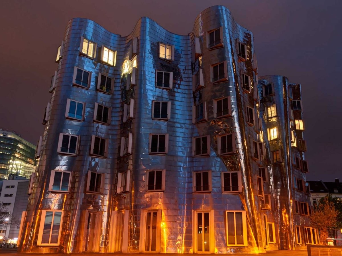 Neuer_Zollhof_Dusseldorf_Germany