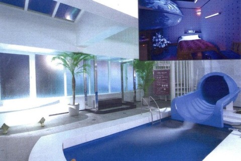 Los mejores 'hoteles del amor' de Japón: del vagón de metro a la consulta del doctor (fotos)