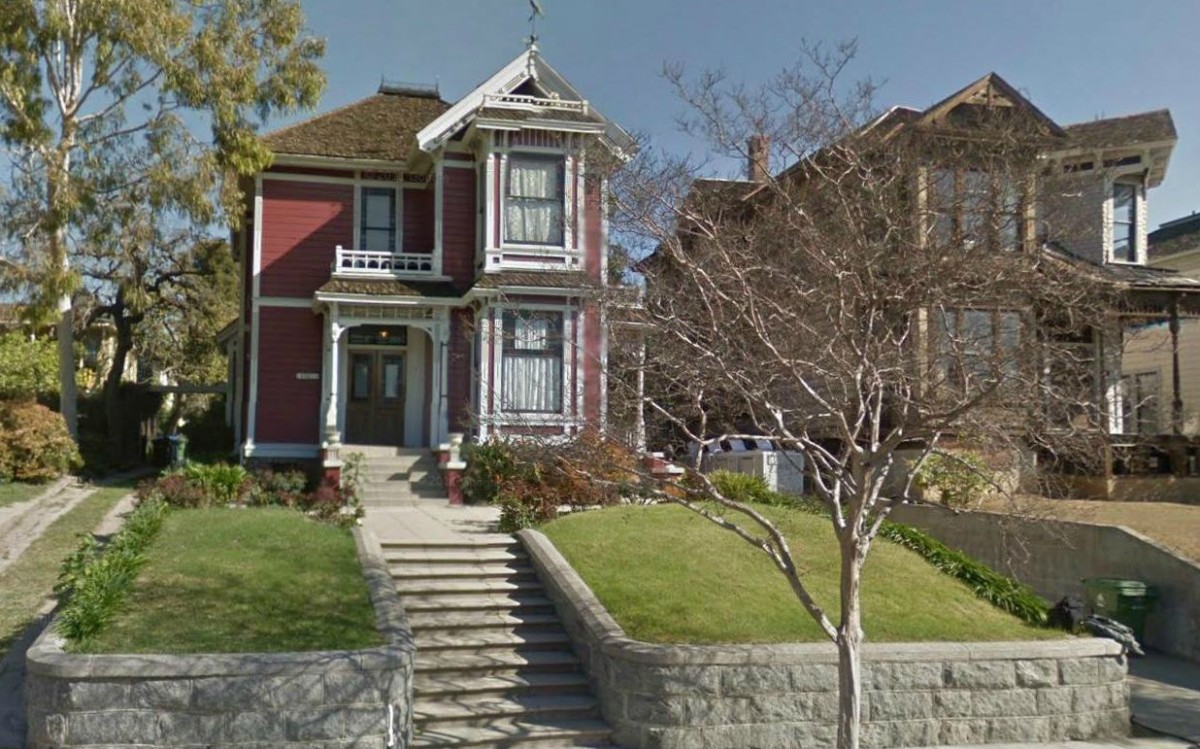 15 edificios anónimos convertidos en lugar de culto para los amantes de las series de tv