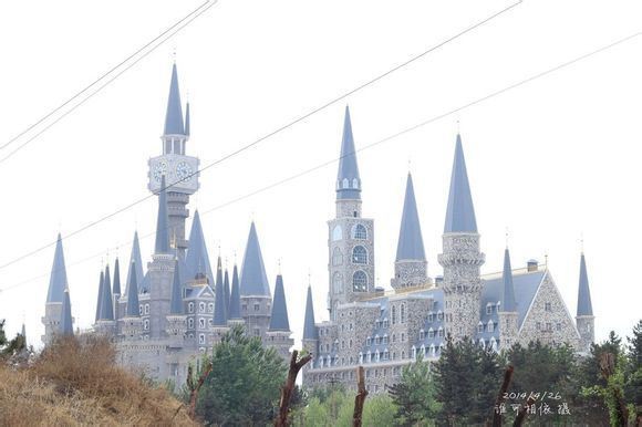 Una universidad China ‘copia’ el castillo de harry potter para instalar en él su campus