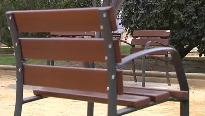 Mobiliario ‘antimendigos’ o cómo las ciudades usan el diseño Urbano para echar a los ‘sin techo’ de sus calles