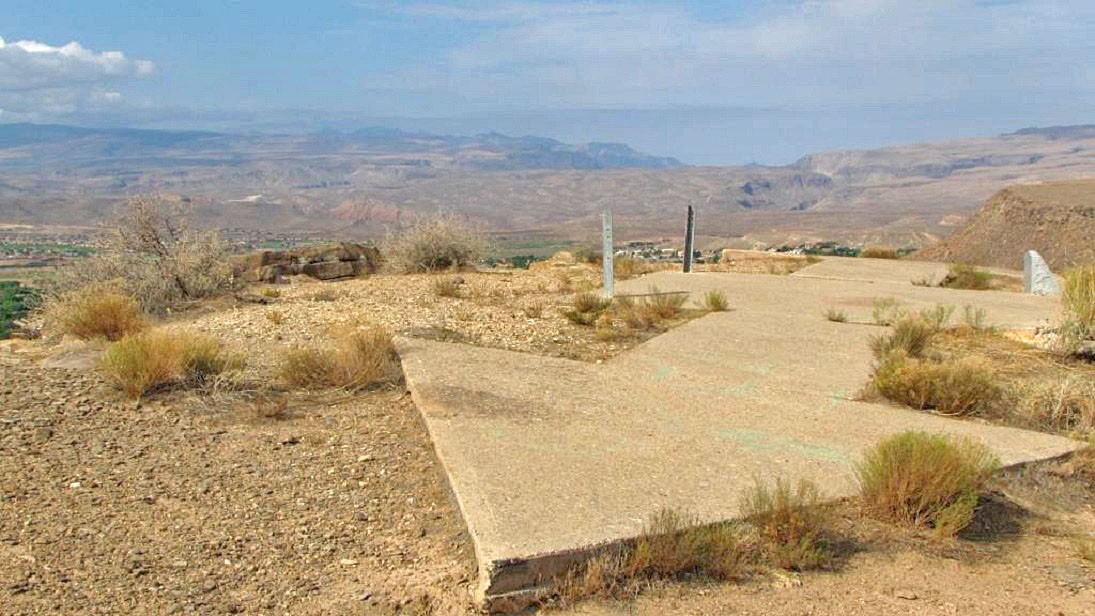 ¿Qué son esas flechas gigantes que cruzan eeuu de nueva york a san Francisco?