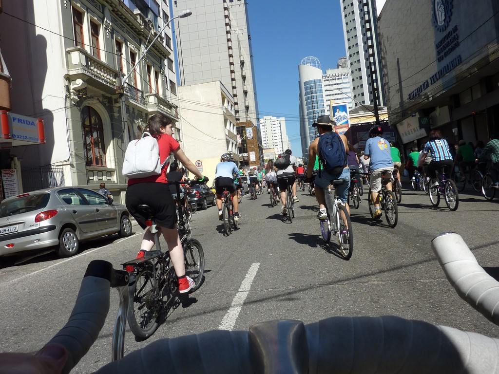 Curitiba, el paraíso brasileño del urbanismo sostenible en el que el 70% de sus habitantes se mueve en bici y autobús