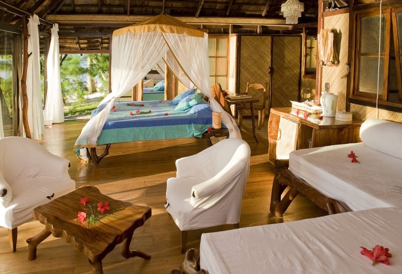 deluxe_beach_bungalow_p