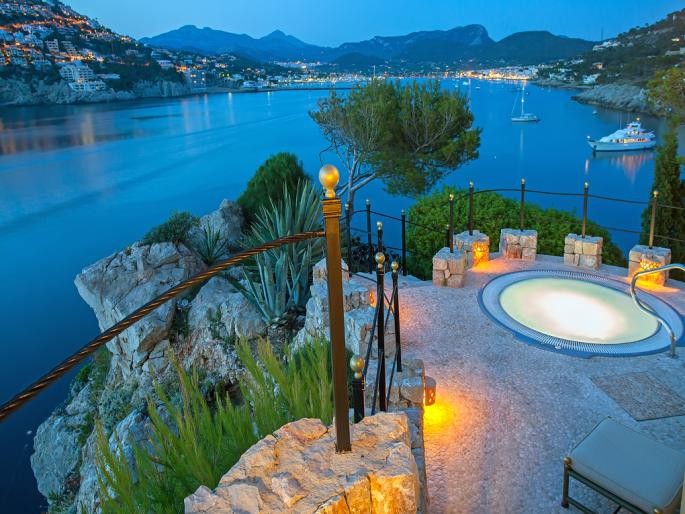 lady-di-castillo-mallorca14