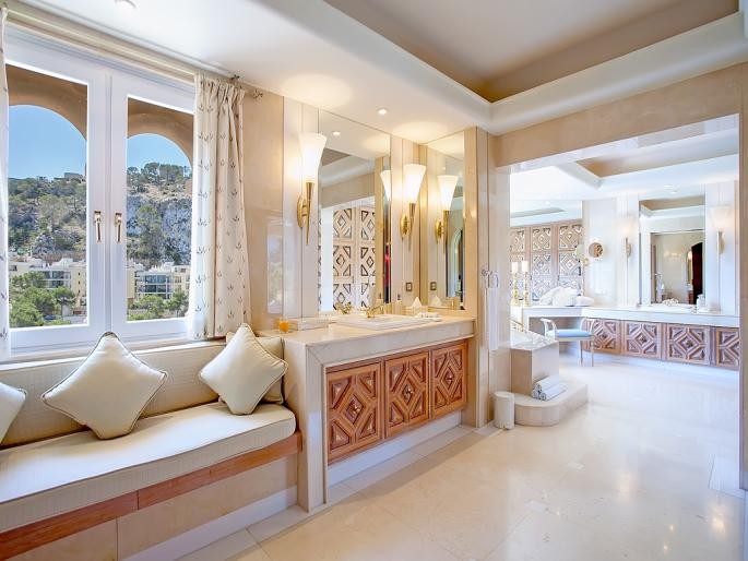 lady-di-castillo-mallorca8