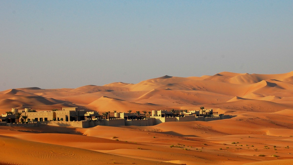 Así es la vida en los puntos más calurosos del planeta, donde hay temperaturas de hasta 70 grados (fotos)