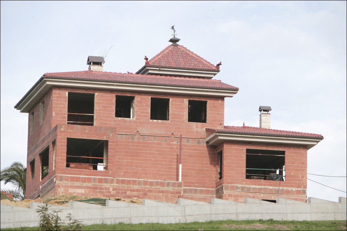 ¿Sabes lo que es el seguro decenal? Pues si vas a comprar una casa de obra nueva te interesa