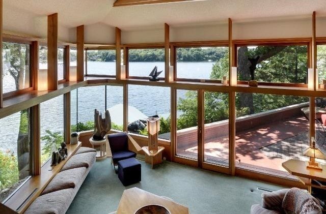 Casas de ensueño: una de las joyas de frank lloyd wright con vistas a un lago