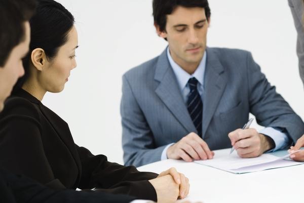 Contrataciones a precio de ‘saldo’, por solo 100 euros, para las empresas españolas