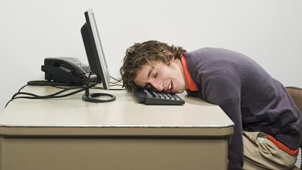 Cómo aprovechar los 10 primeros minutos de tu jornada laboral para no hacer horas extra