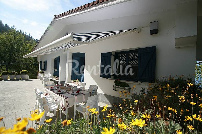 Casa rural en aqluiler en Getaria (Guipúzcoa) anunciada en Rentalia