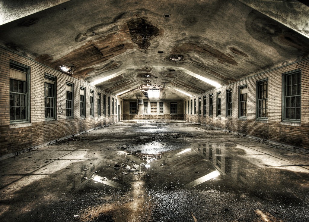 ¿Te crees muy valiente? 13 edificios abandonados en los que no te gustaría pasar la noche de Halloween (fotos)