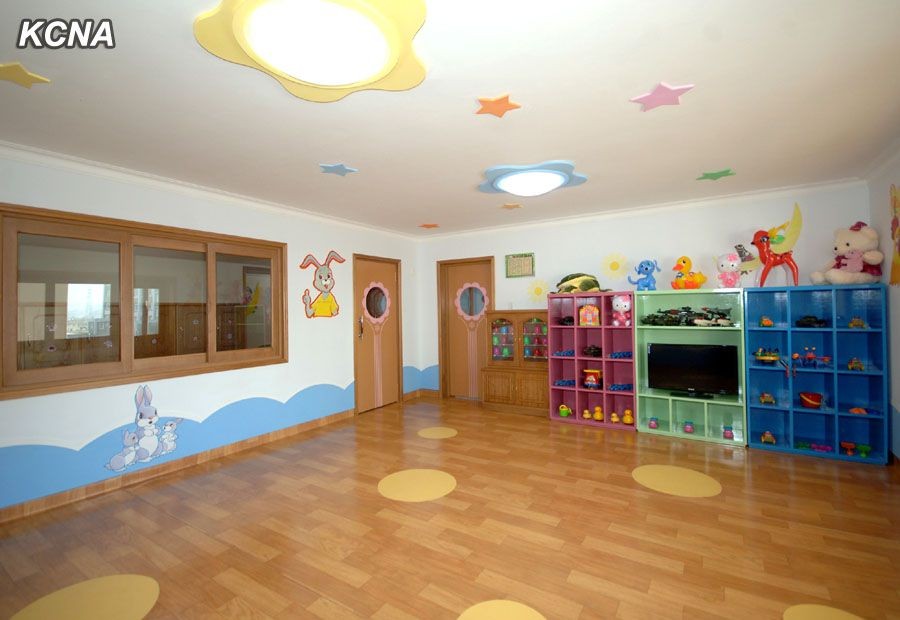 La fiebre del ladrillo llega a Corea del Norte (fotos)