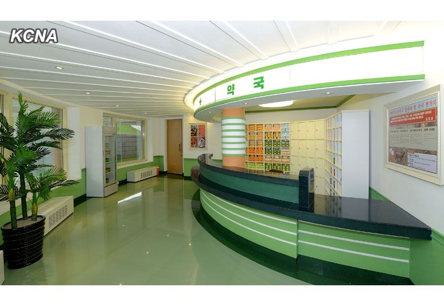 La fiebre del ladrillo llega a Corea del Norte (fotos)