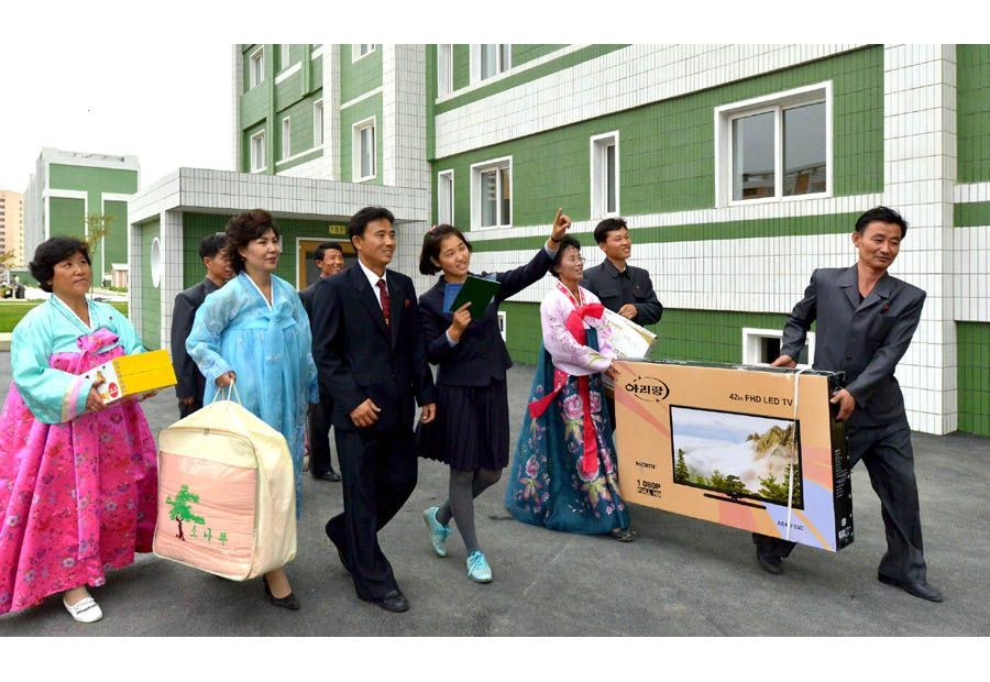 La fiebre del ladrillo llega a Corea del Norte (fotos)