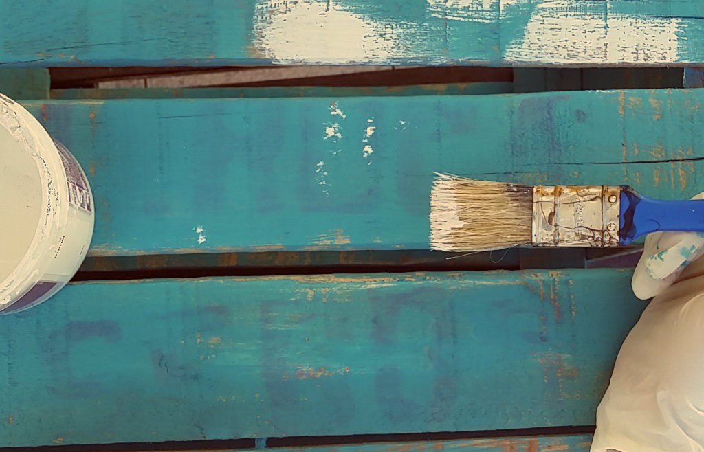 ‘Do It Yourself’ 01: cómo convertir una antigua caja de madera en un original cajón de almacenaje 