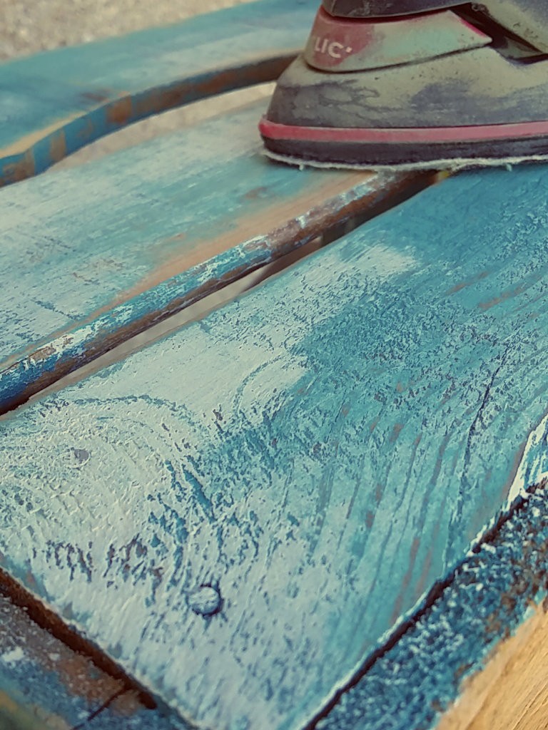 ‘Do It Yourself’ 01: cómo convertir una antigua caja de madera en un original cajón de almacenaje 