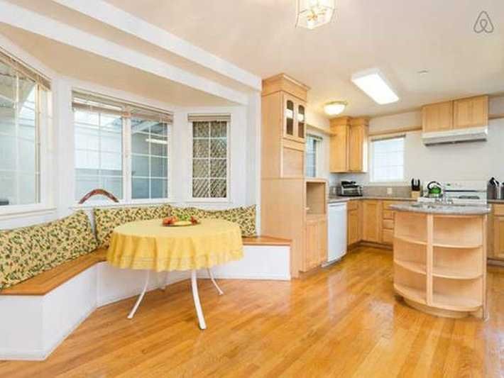facebook-house-3