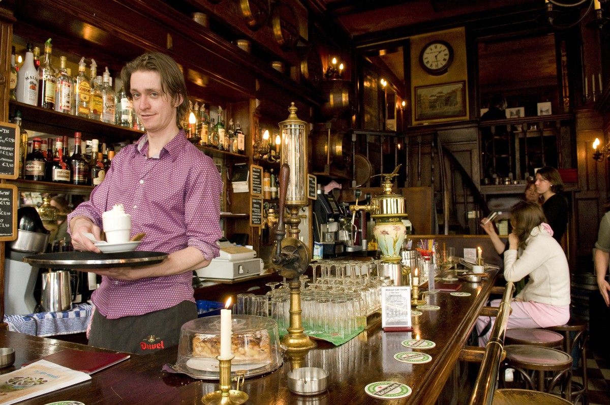 5 gastos en los que se nos escapa el sueldo sin darnos cuenta