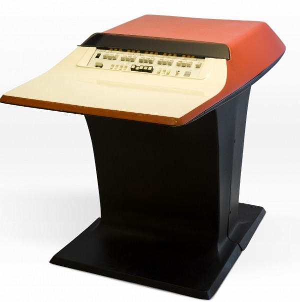 kitchen-computer_revised-100395273-orig-600x603