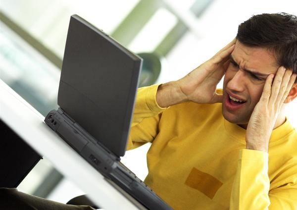 Timos laborales en Internet: cuidado con el ‘trabajo instantáneo’, el puesto en el extranjero o el ‘teletrabajo’